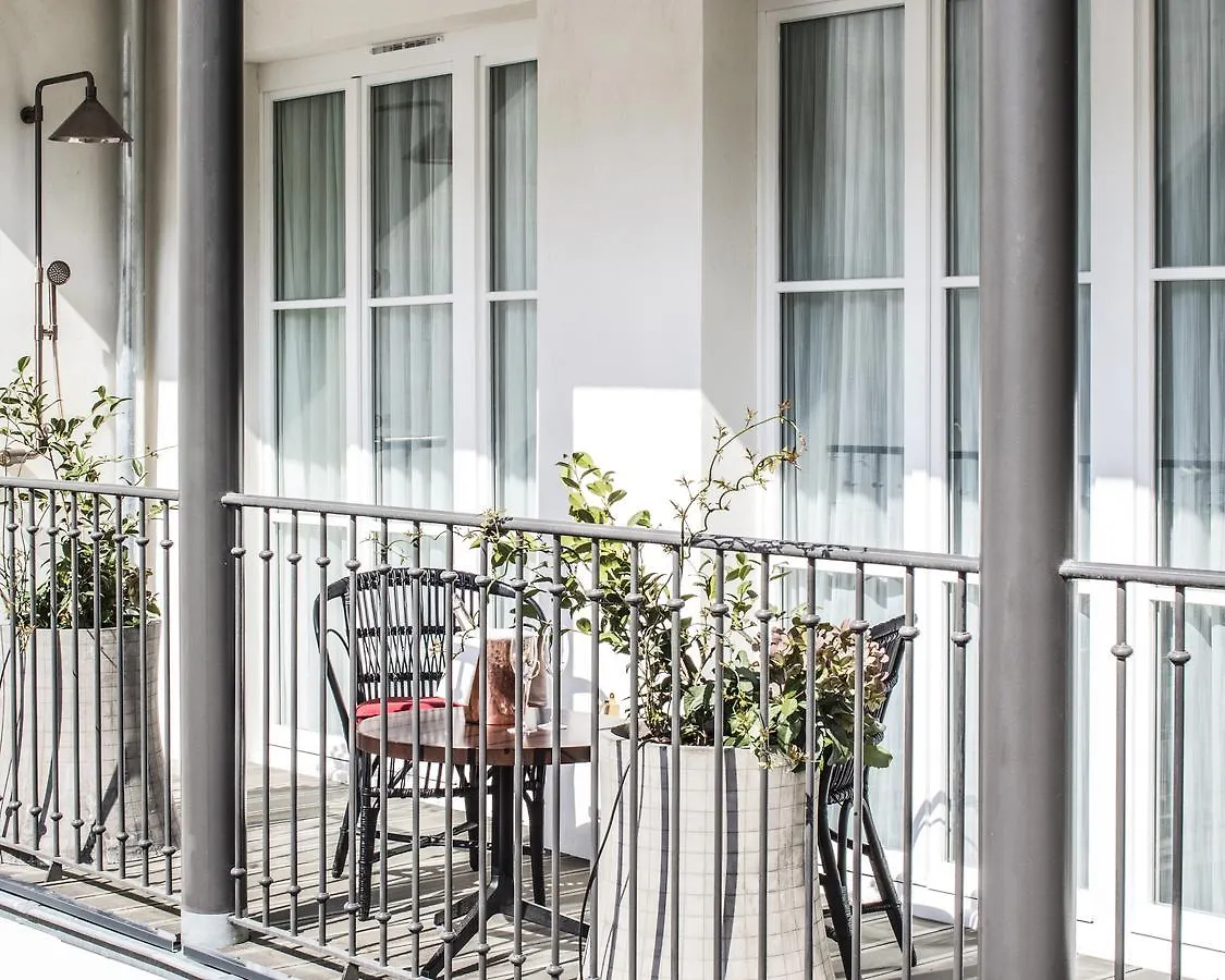 *****  Hotel Les Bains Paris France